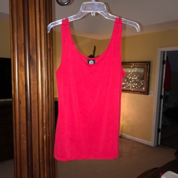 bobeau Tops - Bobeau Tank EXCELLENT CONDITION